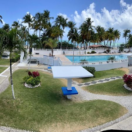 Hobie Oceanfront apartment at Isla Verde San Juan Buitenkant foto