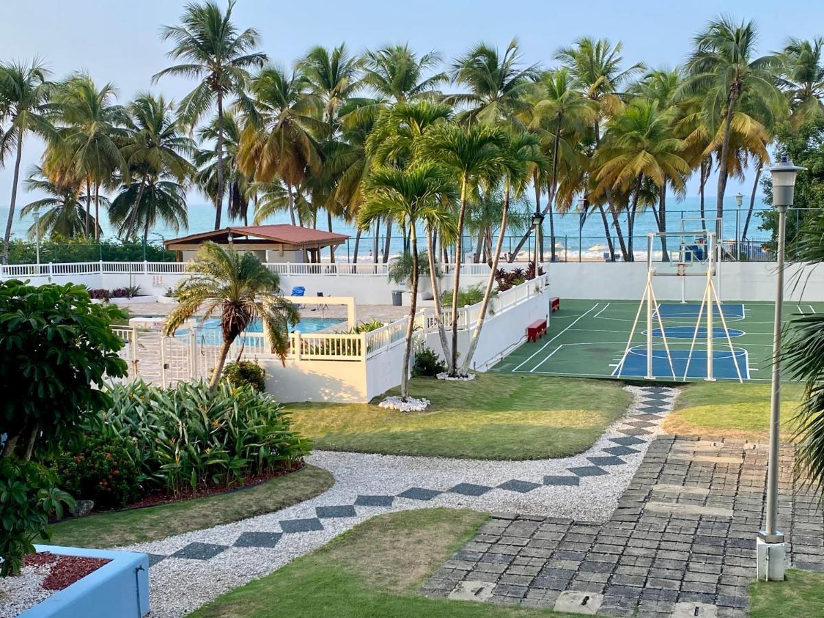 Hobie Oceanfront apartment at Isla Verde San Juan Buitenkant foto